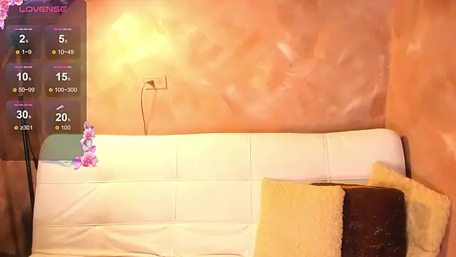 Atenea Makri online show from 12.18.24