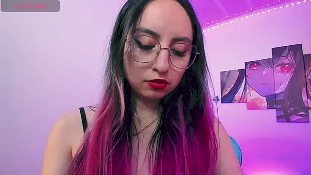 Julieta cott online show from 03.10.25