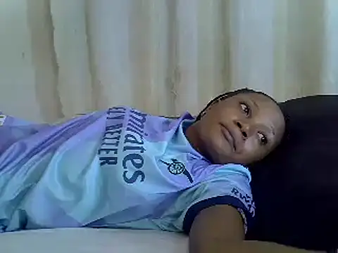 SpicyPetite online show from 02.16.25