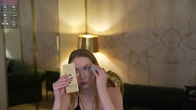 Linda054 online show from 11.24.25