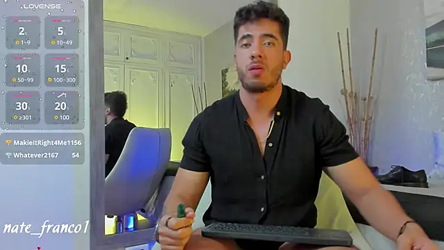 Snapshot of Nate_franco chatting on 02.03.25 Nate franco online show from 02.03.25