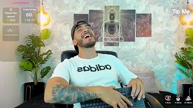 Snapshot of Nate_franco chatting on 11.25.25 Nate franco online show from 11.25.25