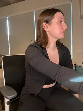 nerdynina online show from 03.14.25