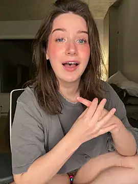 nerdynina online show from 11.16.25