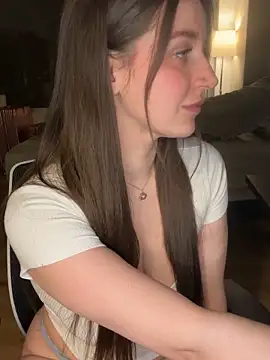 nerdynina online show from 04.21.26