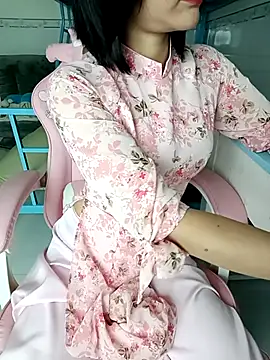    Erin    online show from 09.11.25