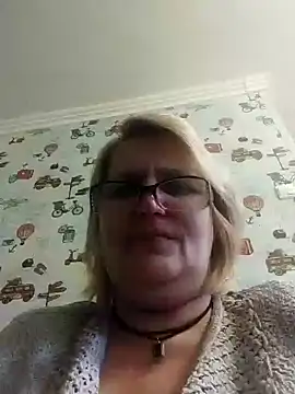 Forest-Lady online show from 12.28.24