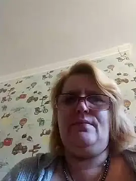 Forest-Lady online show from 02.23.25