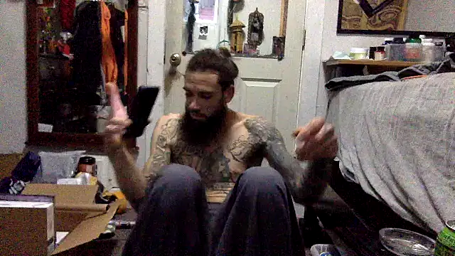 Robriguezxxx online show from 12.25.24