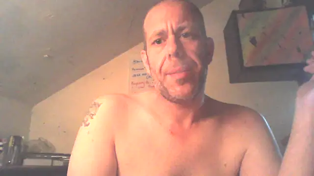 Snapshot of ditchwater chatting on 09.28.25 ditchwater online show from 09.28.25