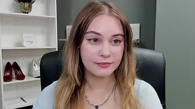 kitty valeria online show from 11.09.25