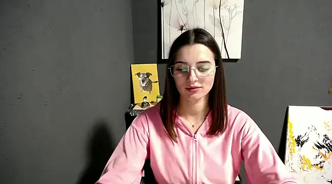 Snapshot of lady_olivia_ chatting on 12.05.24 lady olivia online show from 12.05.24