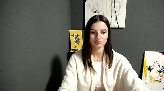 Snapshot of lady_olivia_ chatting on 02.08.25 lady olivia online show from 02.08.25