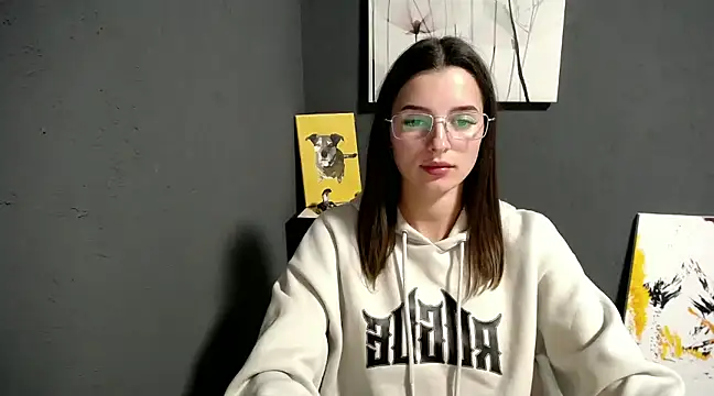 Snapshot of lady_olivia_ chatting on 02.12.25 lady olivia online show from 02.12.25