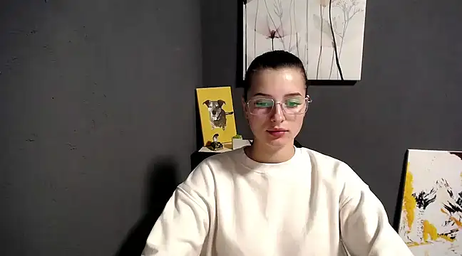 Snapshot of lady_olivia_ chatting on 02.24.25 lady olivia online show from 02.24.25