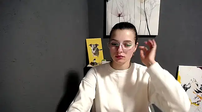 Snapshot of lady_olivia_ chatting on 02.24.25 lady olivia online show from 02.24.25