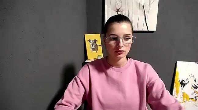 Snapshot of lady_olivia_ chatting on 03.03.25 lady olivia online show from 03.03.25