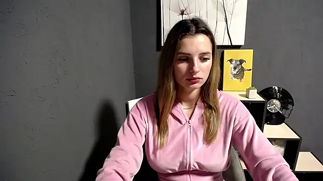 Snapshot of lady_olivia_ chatting on 09.12.25 lady olivia online show from 09.12.25