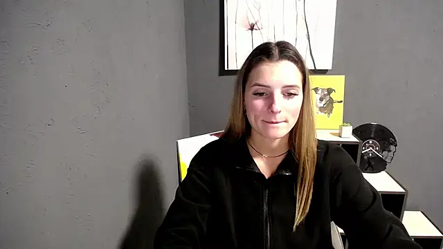 Snapshot of lady_olivia_ chatting on 10.20.25 lady olivia online show from 10.20.25