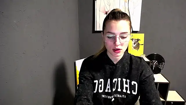 lady olivia  online show from 02.27.26