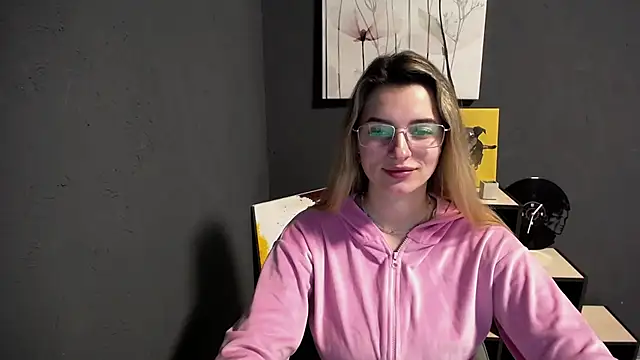 lady olivia  online show from 03.17.26