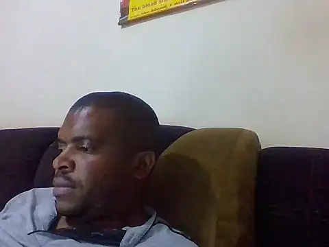 Snapshot of lui_cuuty chatting on 09.16.25 lui cuuty online show from 09.16.25