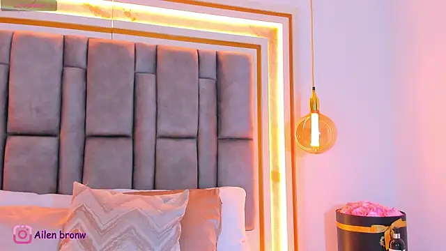 elianabrown online show from 09.20.25