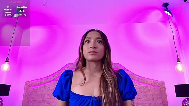 Victoria Adams14 online show from 11.17.25