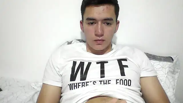 Snapshot of Estebitan_vm chatting on 10.07.25 Estebitan vm online show from 10.07.25