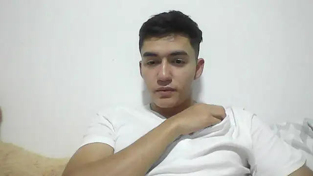 Snapshot of Estebitan_vm chatting on 11.15.25 Estebitan vm online show from 11.15.25