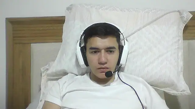 Snapshot of Estebitan_vm chatting on 03.30.26 Estebitan vm online show from 03.30.26