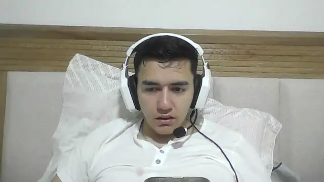 Snapshot of Estebitan_vm chatting on 03.31.26 Estebitan vm online show from 03.31.26