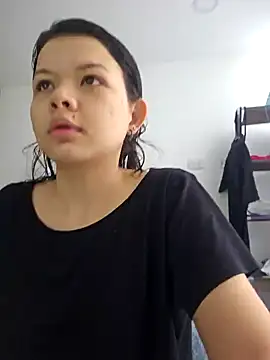 azumiichan online show from 12.27.24