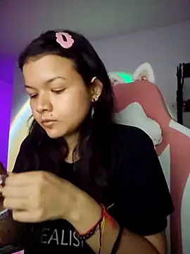 azumiichan online show from 02.11.25