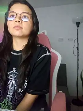 azumiichan online show from 09.27.25