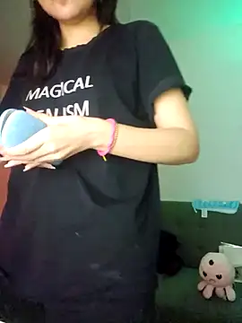 azumiichan online show from 11.20.25