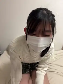 Snapshot of -Rinka- chatting on 02.16.25 -Rinka- online show from 02.16.25