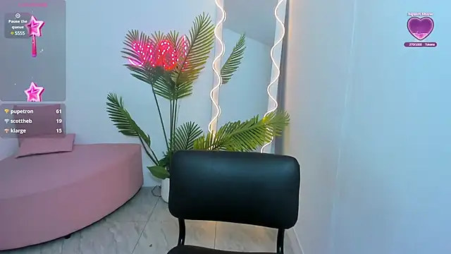 Chiara tay online show from 01.15.25