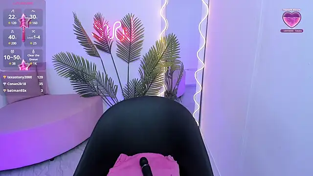 Chiara tay online show from 01.27.25