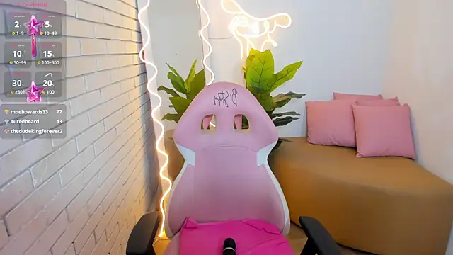 Chiara tay online show from 02.03.25