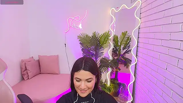 Chiara tay online show from 02.27.25