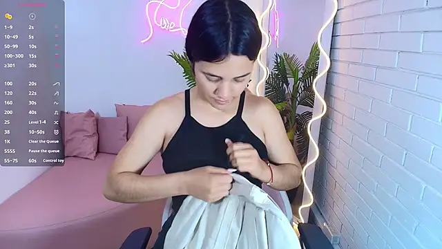 Chiara tay online show from 03.11.25