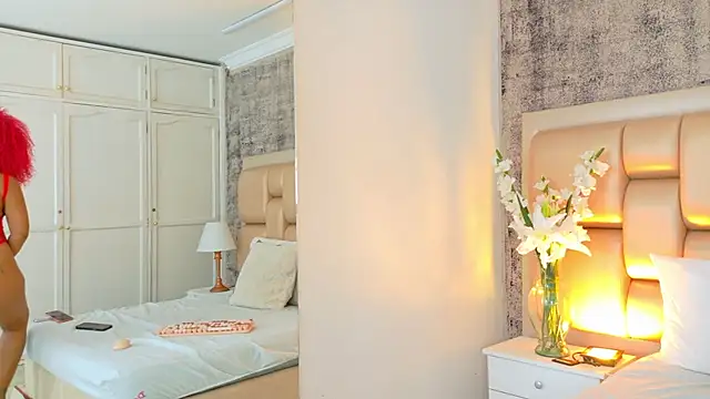 RubyRossel online show from 11.15.25