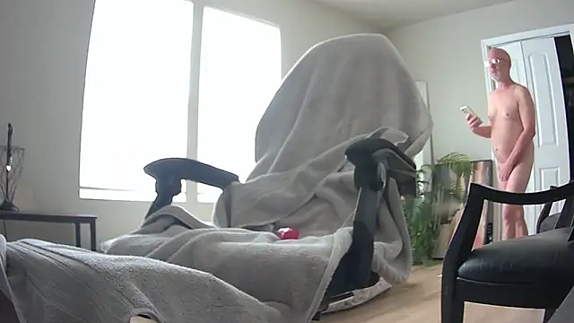 Snapshot of Sexyfunsize chatting on 12.21.25 Sexyfunsize online show from 12.21.25