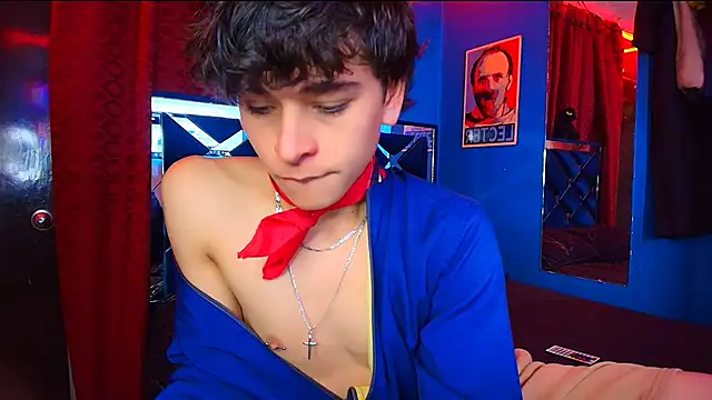 Snapshot of Luke_Howland chatting on 11.22.25 Luke Howland online show from 11.22.25