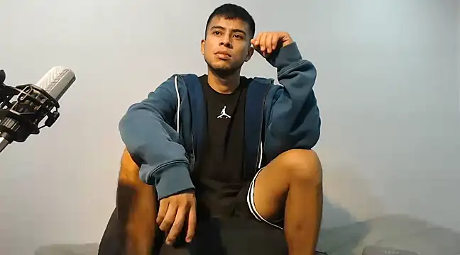 danielitopapuu online show from 02.28.25