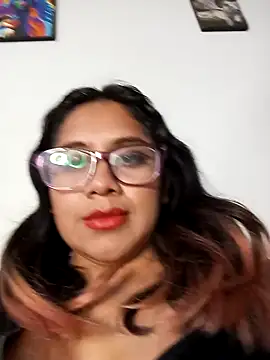 Snapshot of olivia_stylinnson chatting on 01.25.25 olivia stylinnson online show from 01.25.25