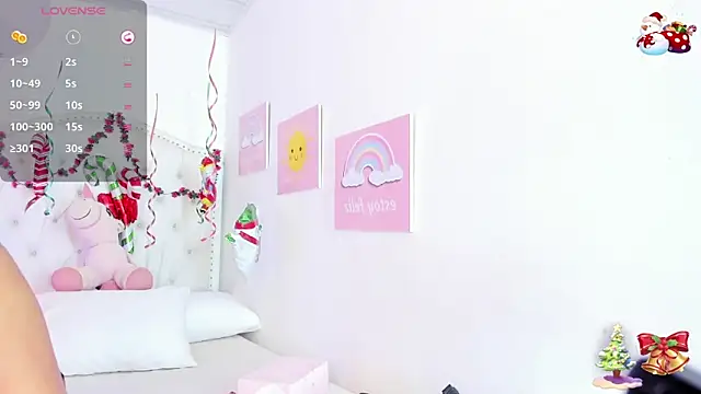 Snapshot of Victoria_west chatting on 12.28.24 Victoria west online show from 12.28.24