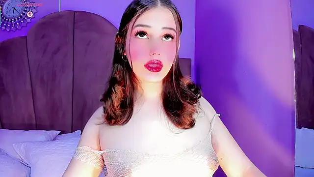 ValeriaAguilar online show from 02.22.26