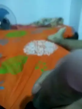 Snapshot of volcanrey chatting on 09.23.25 volcanrey online show from 09.23.25